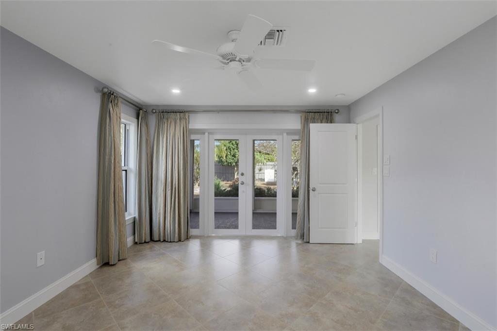 PALM RIVER ESTATES - Residential