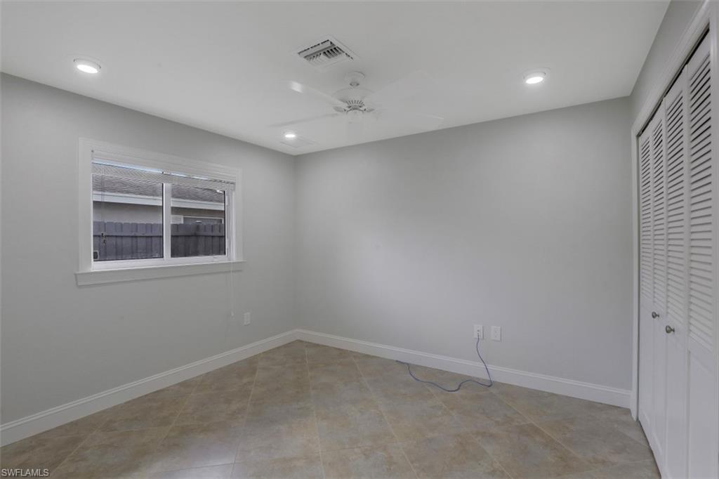 PALM RIVER ESTATES - Residential