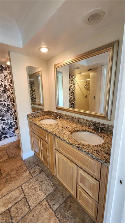 ISLAND PARK WOODS - Residential Lease