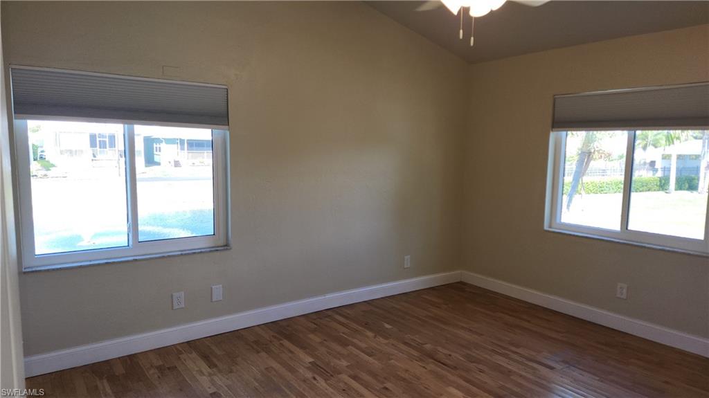 ISLAND PARK WOODS - Residential Lease