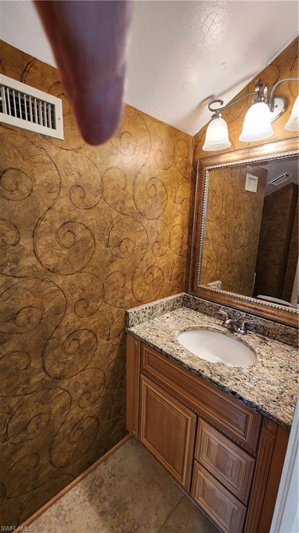 ISLAND PARK WOODS - Residential Lease