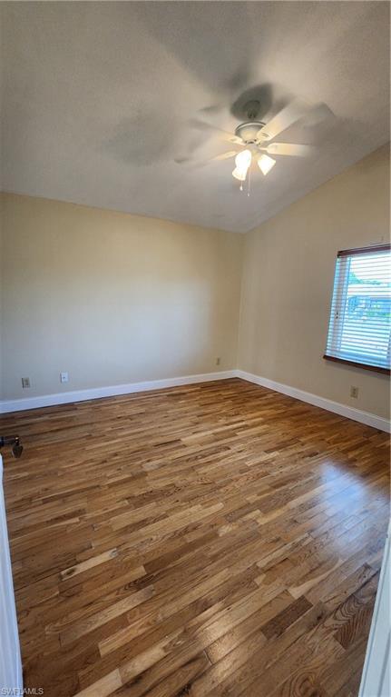 ISLAND PARK WOODS - Residential Lease