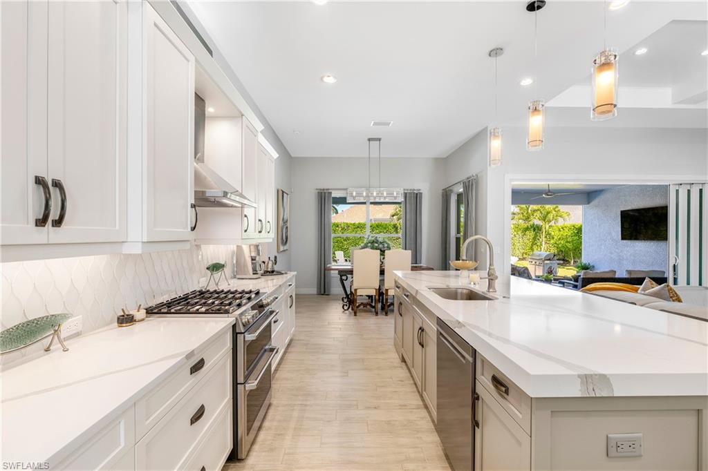 CHATHAM WOODS - Residential