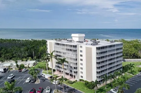 3 Bluebill Ave Unit 609, Naples, FL 34108 - #: 225010894