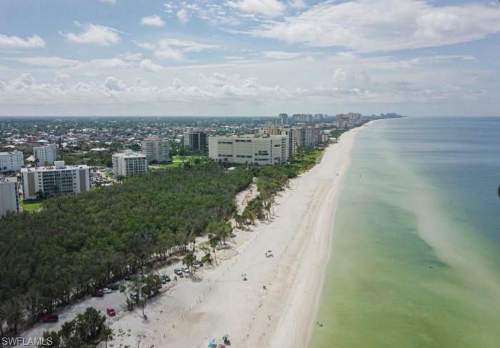 Photo of 3 Bluebill AVE #609, NAPLES, FL 34108 (MLS # 225010894)