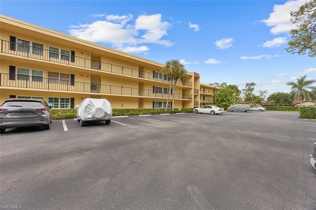 FOREST LAKES - Residential Lease