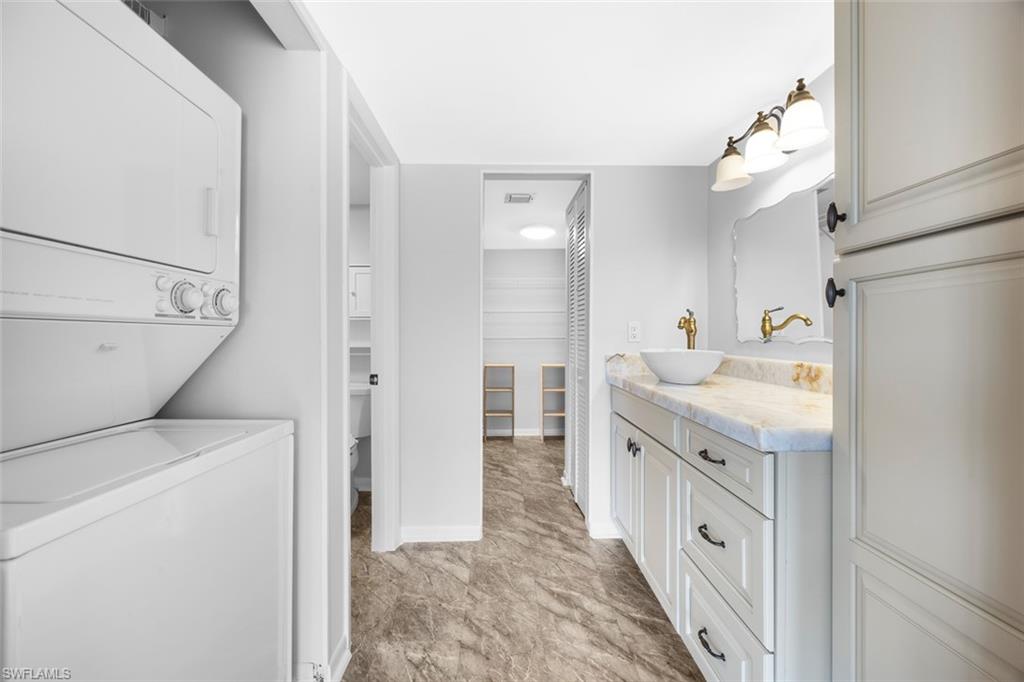 FOREST LAKES - Residential Lease