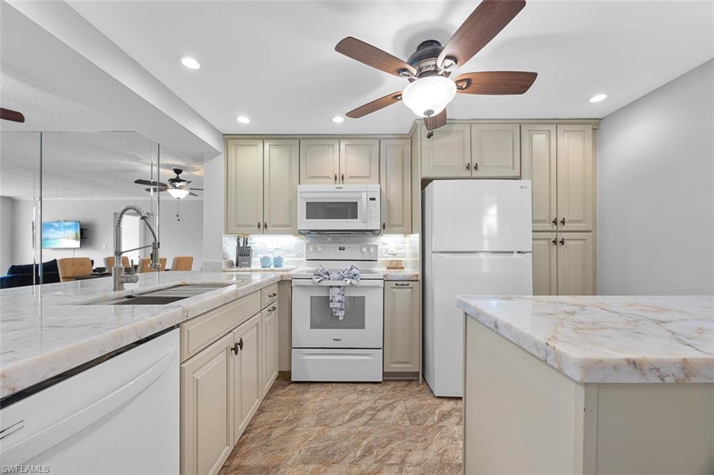 FOREST LAKES - Residential Lease