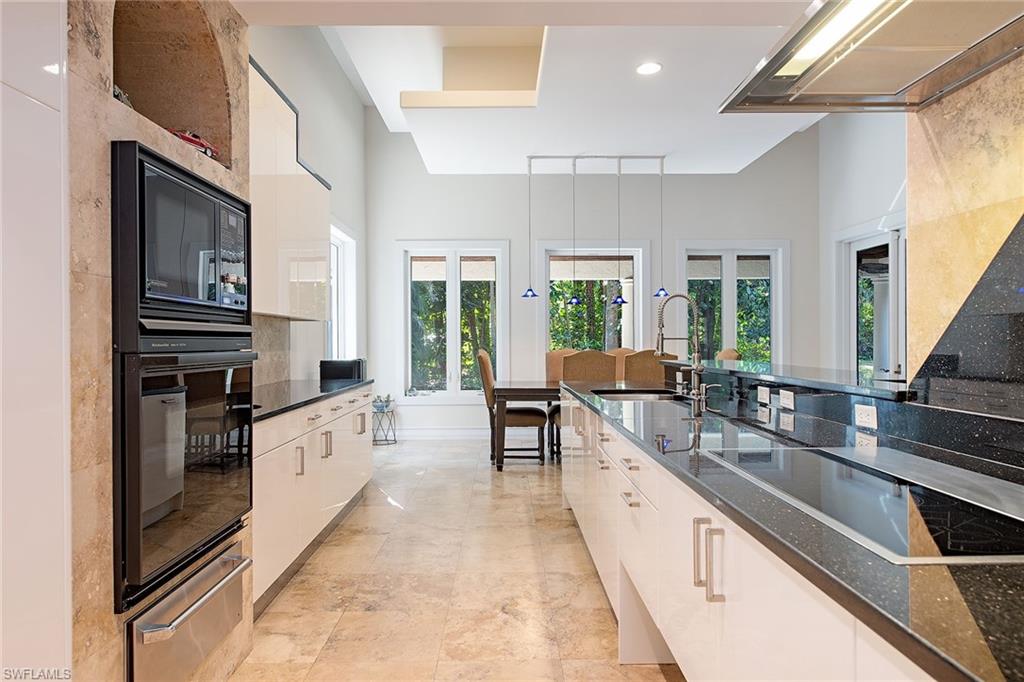 5530 Palmetto Woods DR