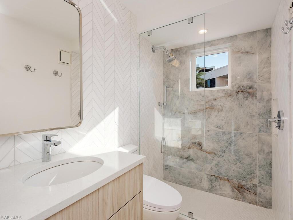 SHORES OF NAPLES - Residential