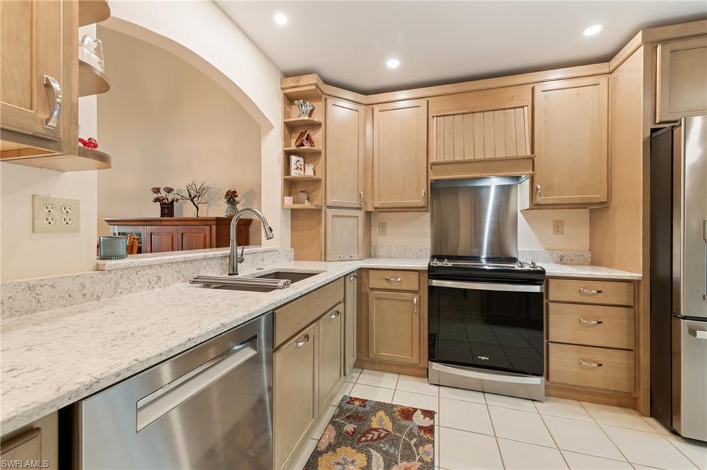 1798 Kings Lake BLVD 203