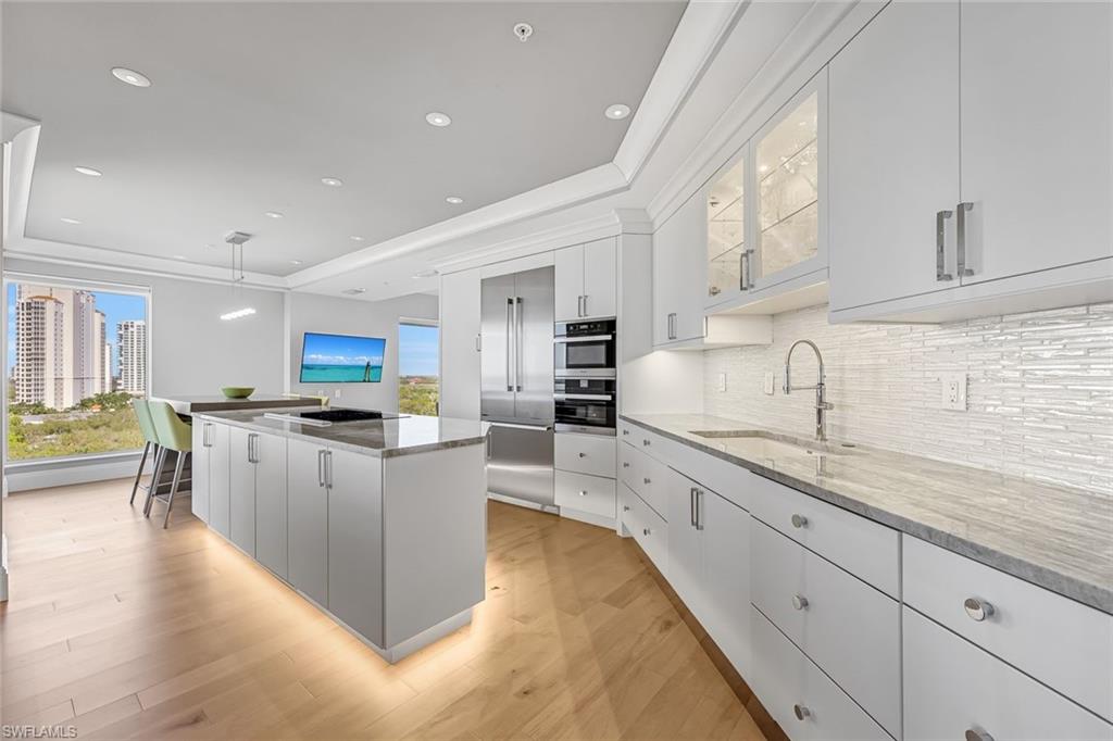 ESTANCIA - Residential