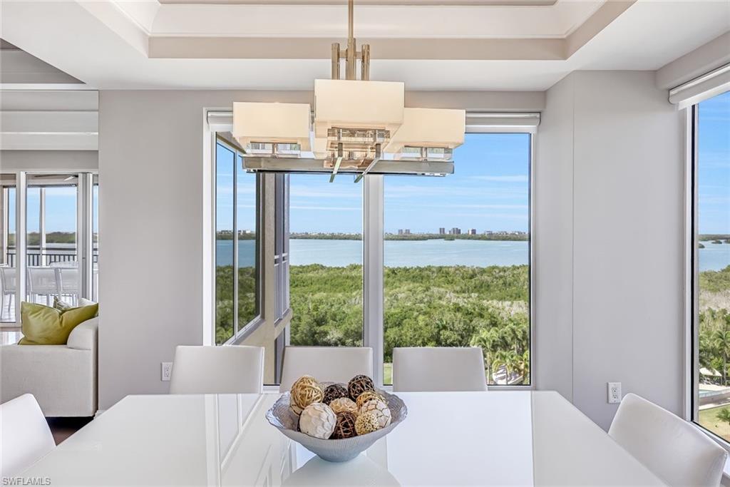 ESTANCIA - Residential