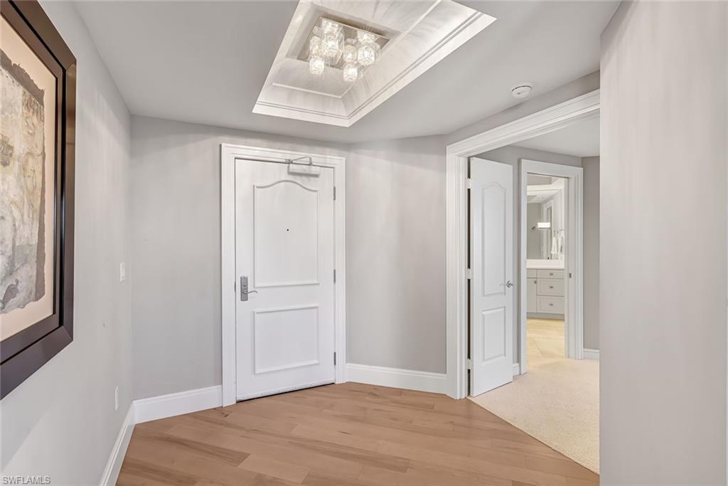 ESTANCIA - Residential