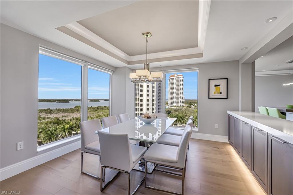 ESTANCIA - Residential