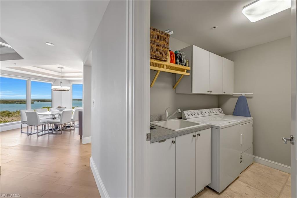 ESTANCIA - Residential