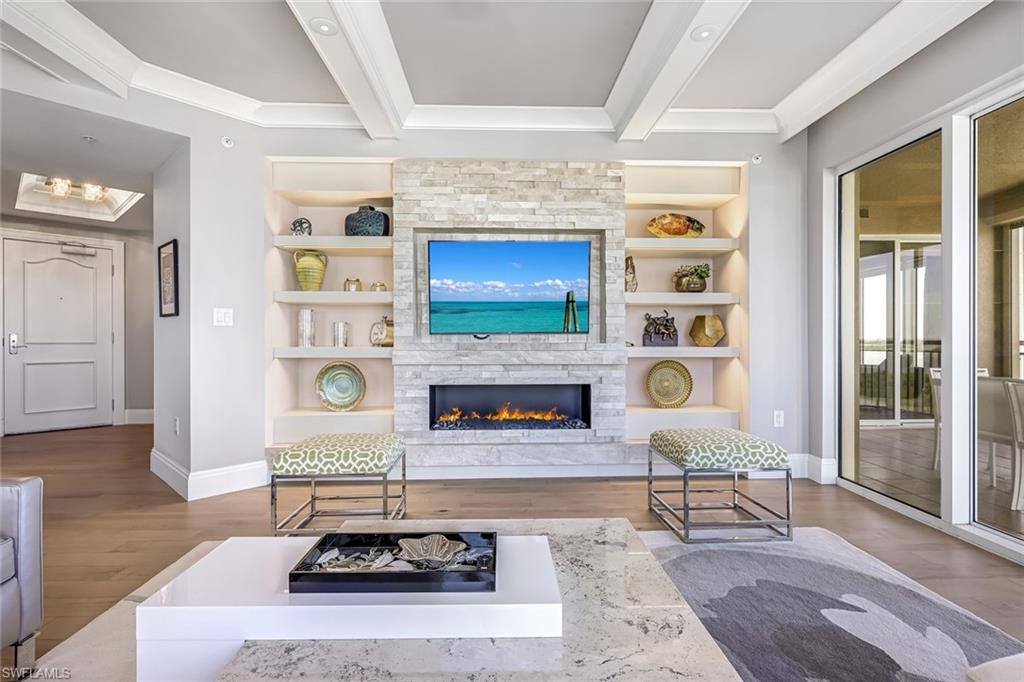 ESTANCIA - Residential