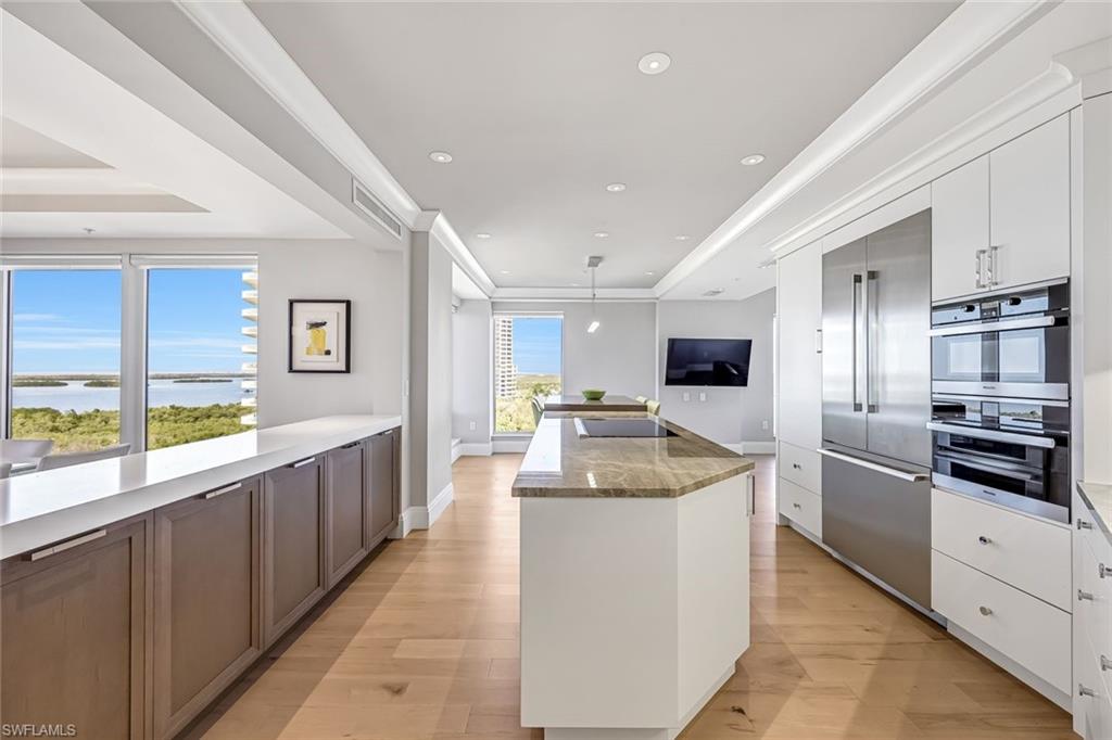 ESTANCIA - Residential