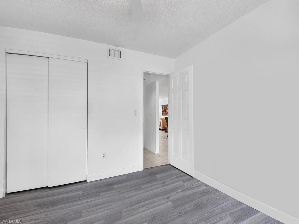 ABBINGTON VILLAGE - Residential