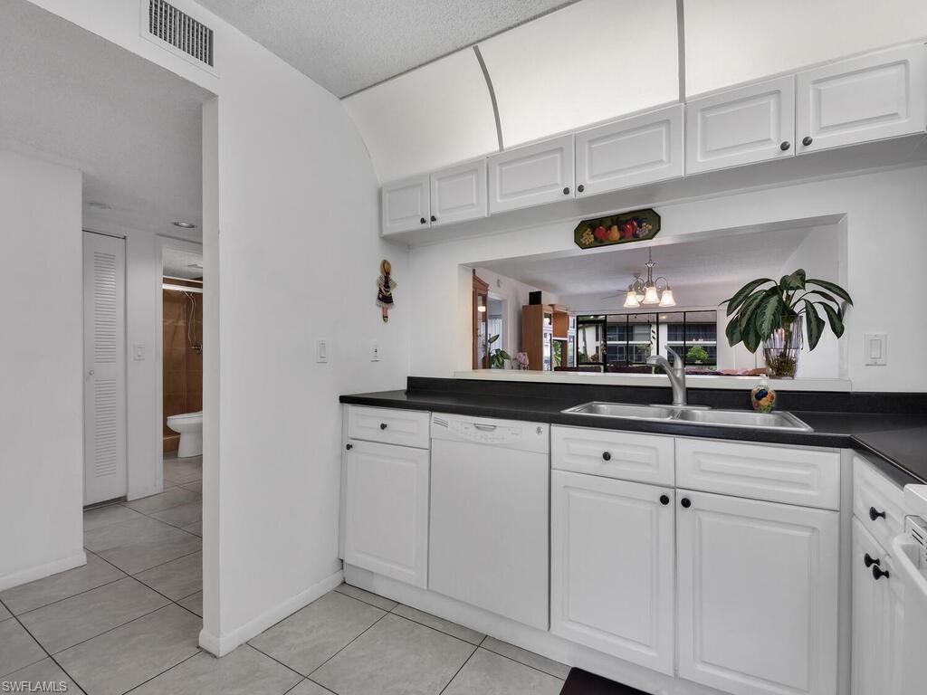 ABBINGTON VILLAGE - Residential