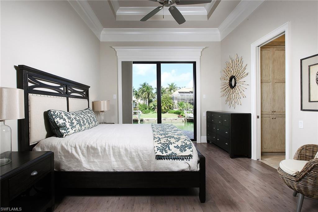 MARCO BEACH - Residential