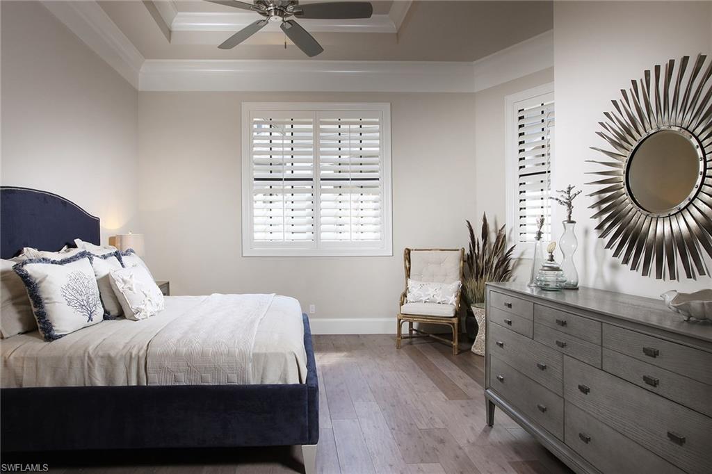 MARCO BEACH - Residential