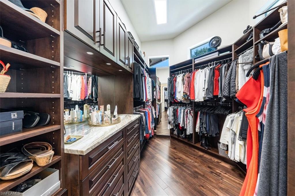 ESTATES AT GREY OAKS - Residential