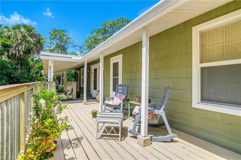 GOLDEN GATE ESTATES - Residential