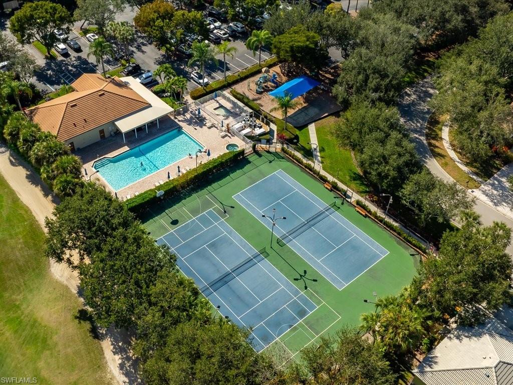 COLONIAL LINKS - Residential