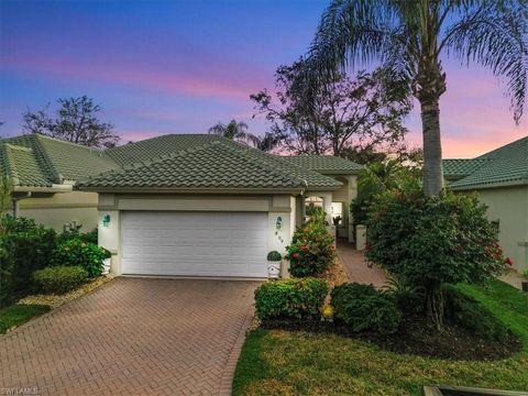 809 Vistana CIR 27 NAPLES FL 34119