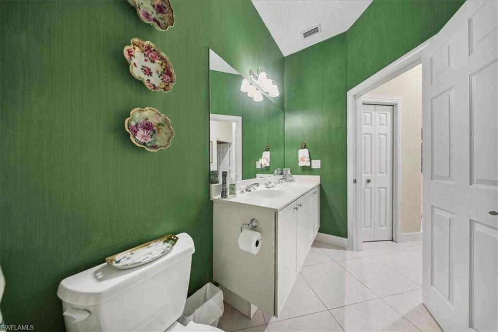 VILLA VISTANA - Residential