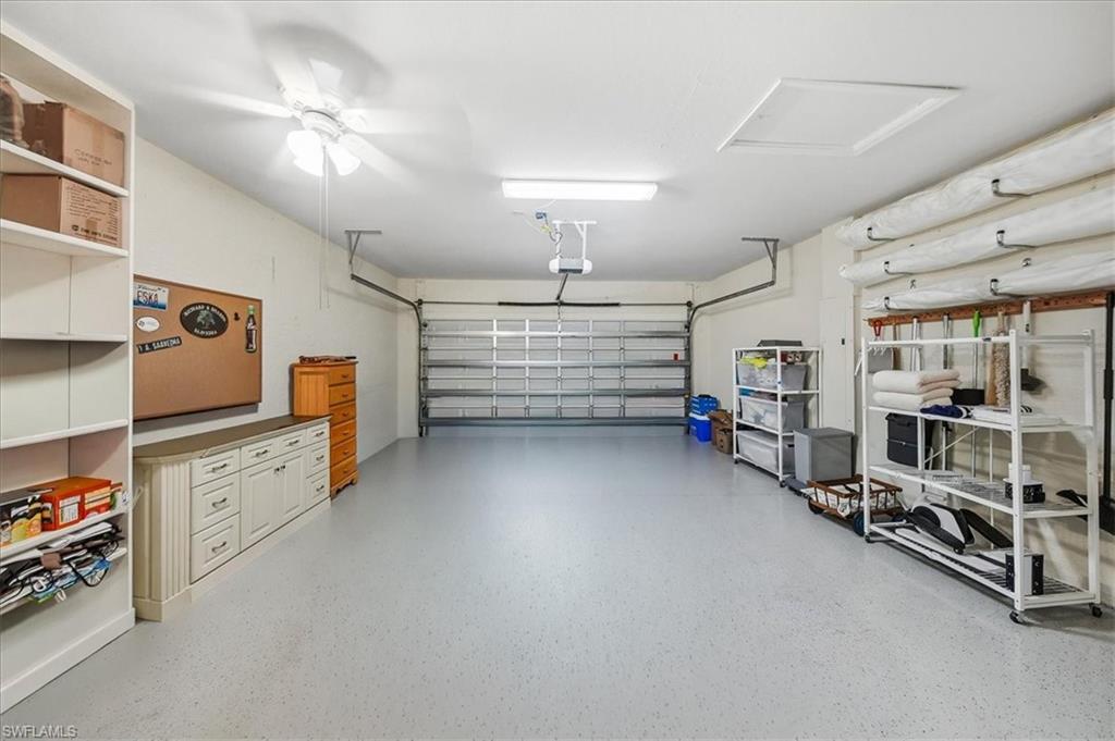 VILLA VISTANA - Residential