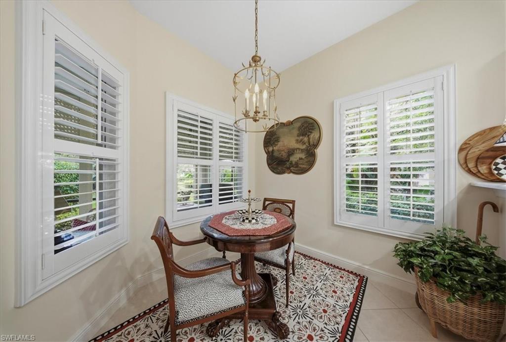 VILLA VISTANA - Residential