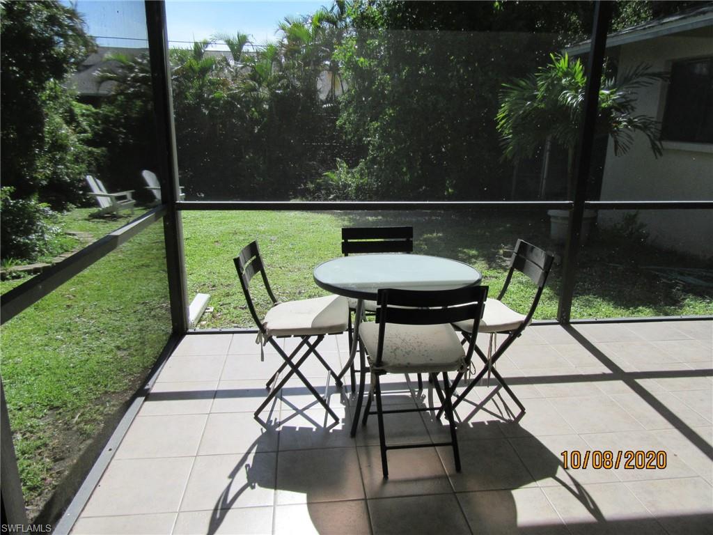 SAN CARLOS PARK - Residential