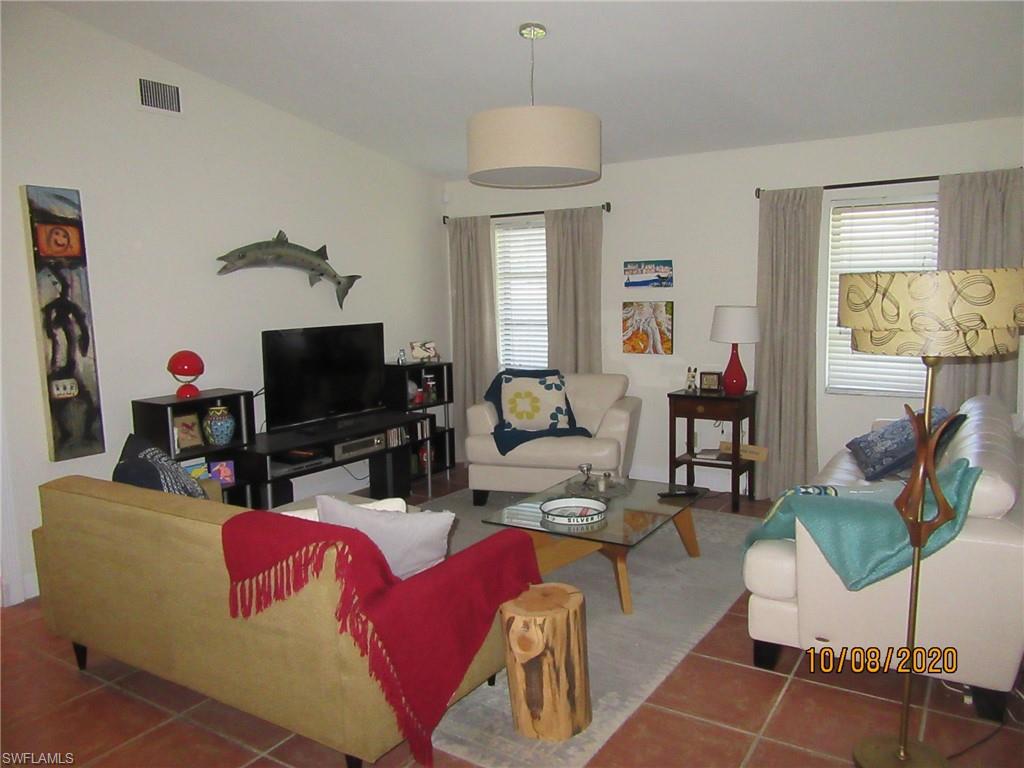 SAN CARLOS PARK - Residential