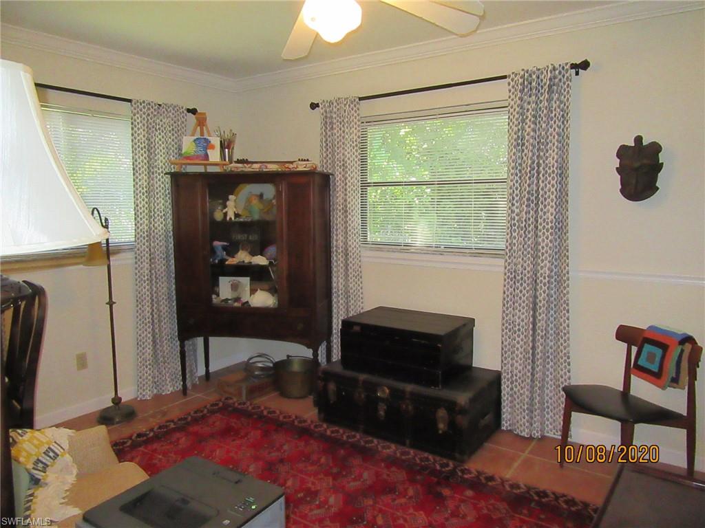 SAN CARLOS PARK - Residential