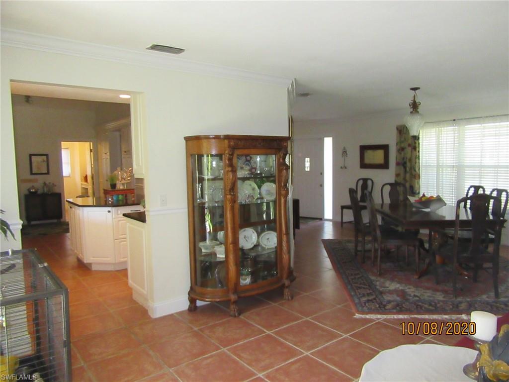 SAN CARLOS PARK - Residential