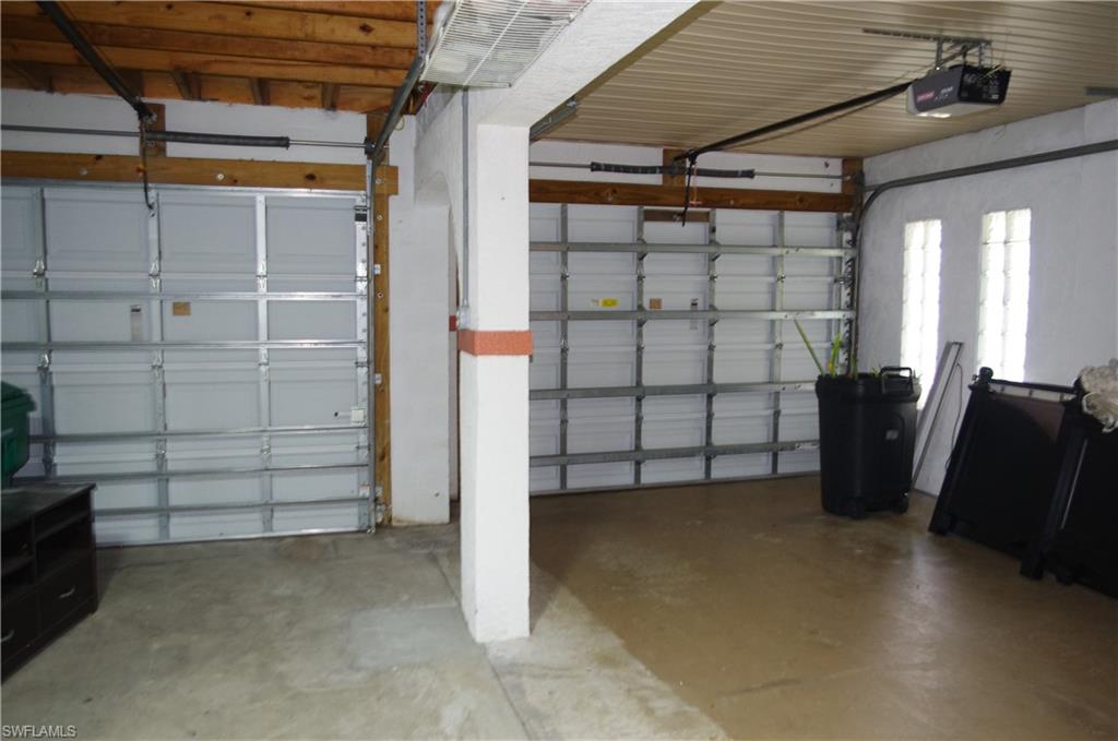 PORT CHARLOTTE - Residential