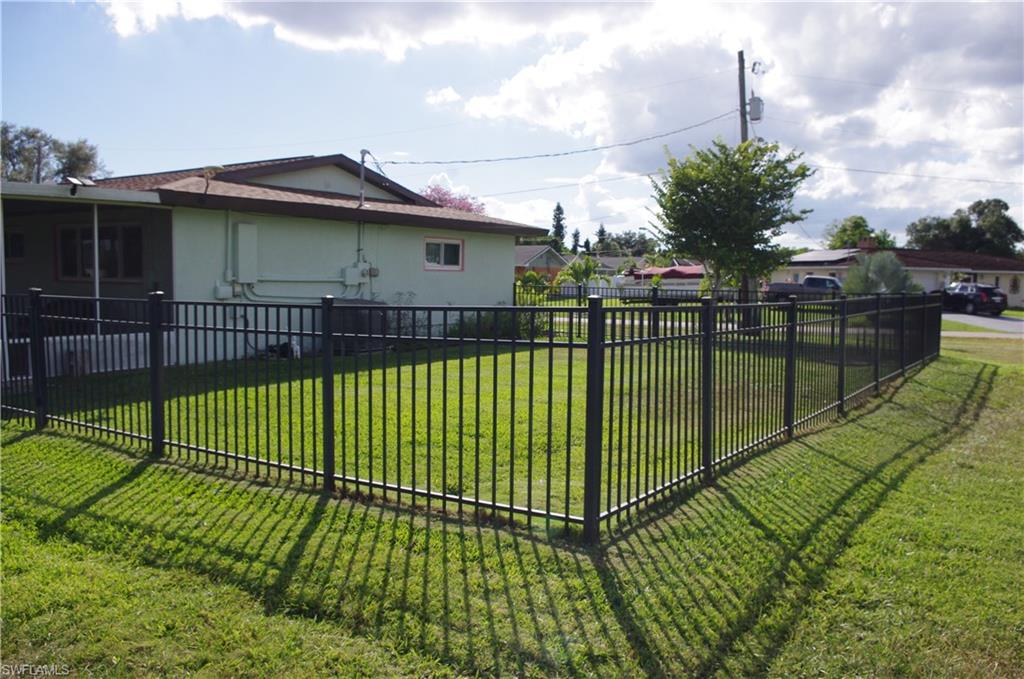 PORT CHARLOTTE - Residential