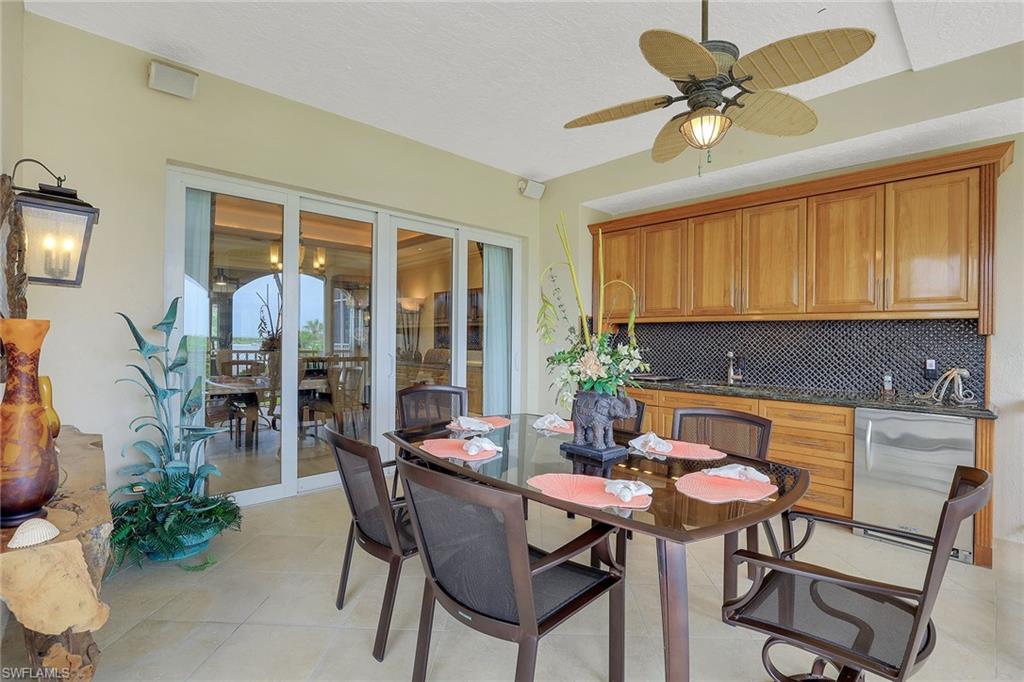 HIDEAWAY BEACH - Residential