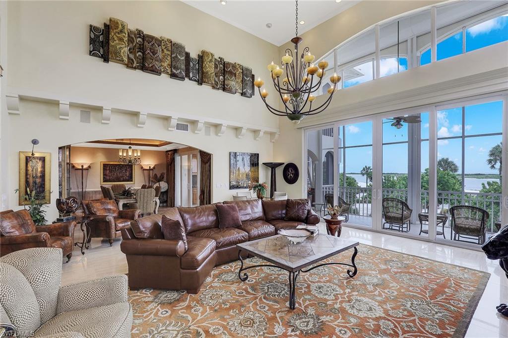 HIDEAWAY BEACH - Residential