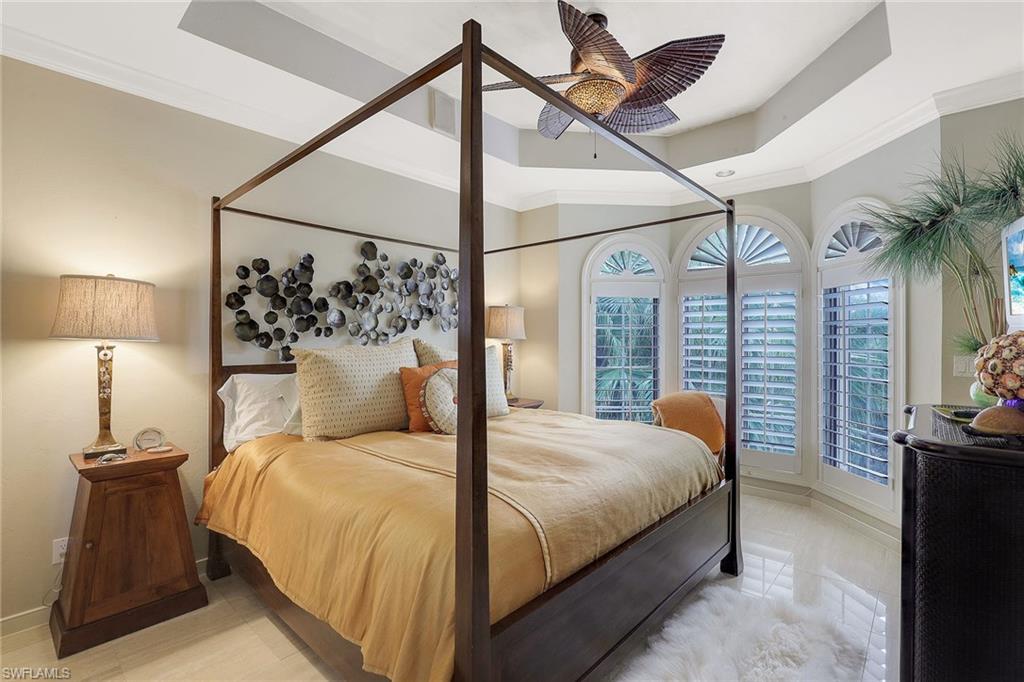 HIDEAWAY BEACH - Residential