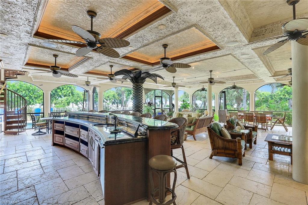 HIDEAWAY BEACH - Residential