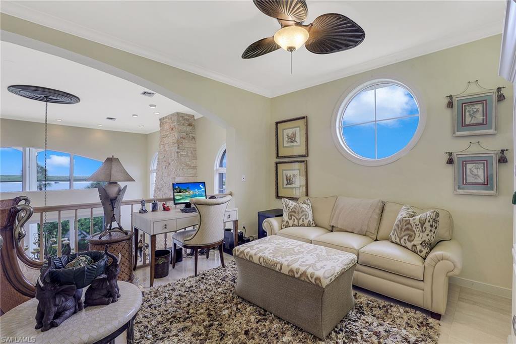 HIDEAWAY BEACH - Residential