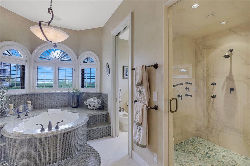 HIDEAWAY BEACH - Residential