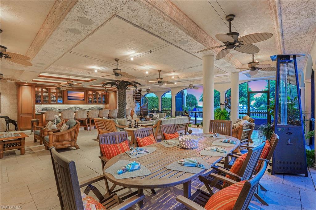 HIDEAWAY BEACH - Residential