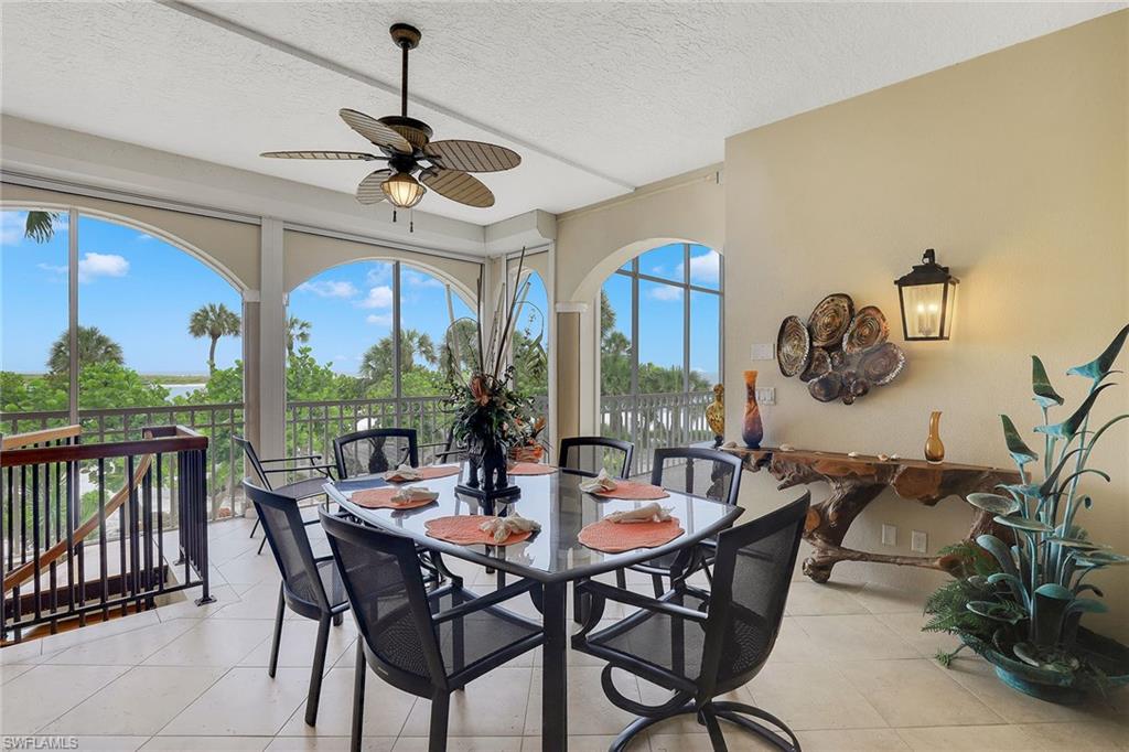 HIDEAWAY BEACH - Residential