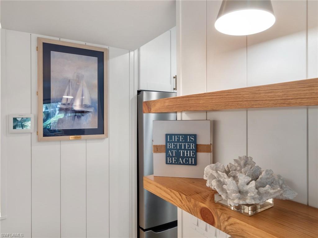 TENNIS VILLAS - Residential