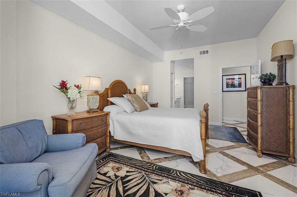 THE SHORES - Residential