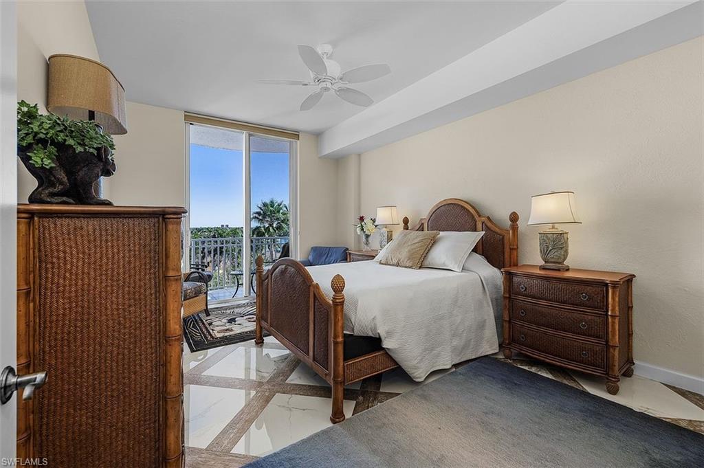 THE SHORES - Residential